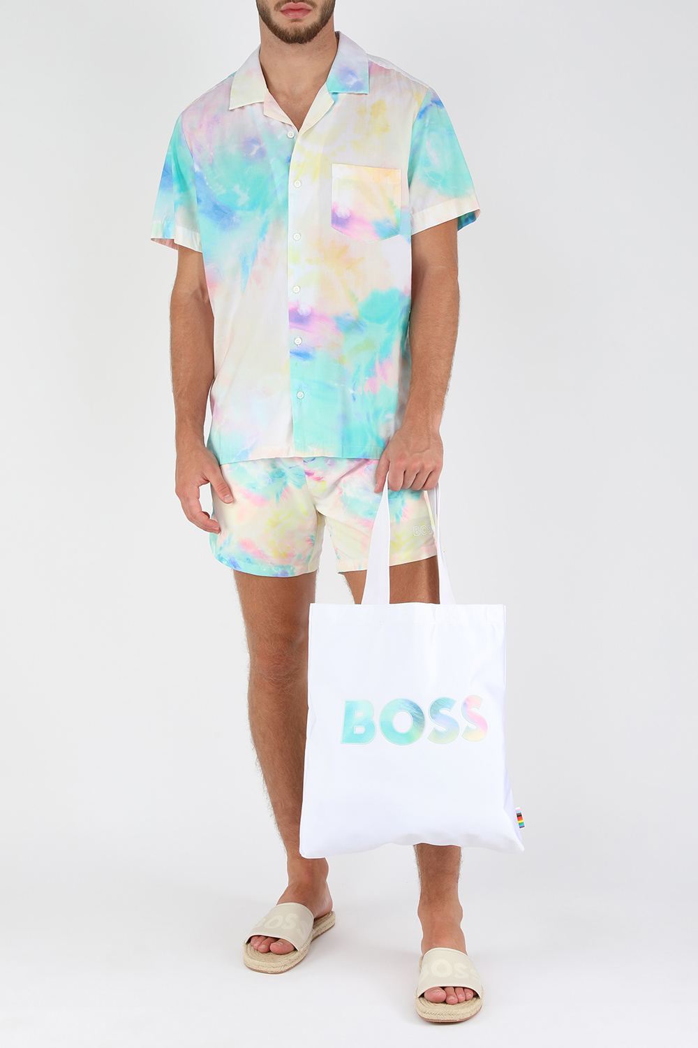 חולצת טאי דאי מכופתרת עם שרוולים קצרים